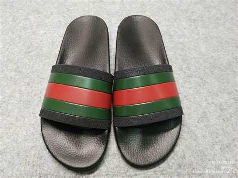 gucci flip.flop